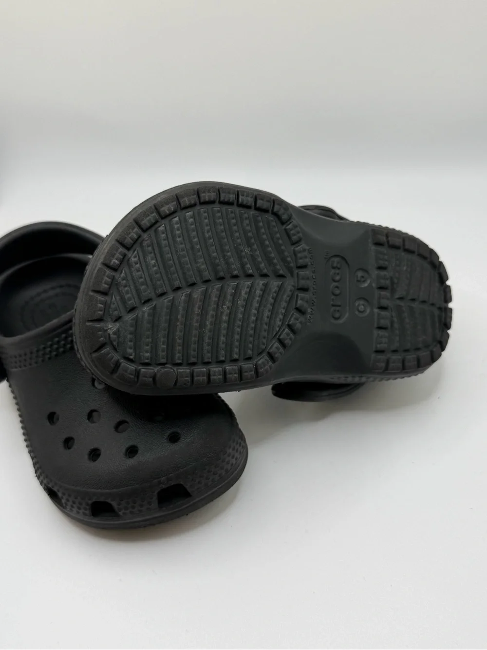 CROCS Kids Classic Clog in Black
